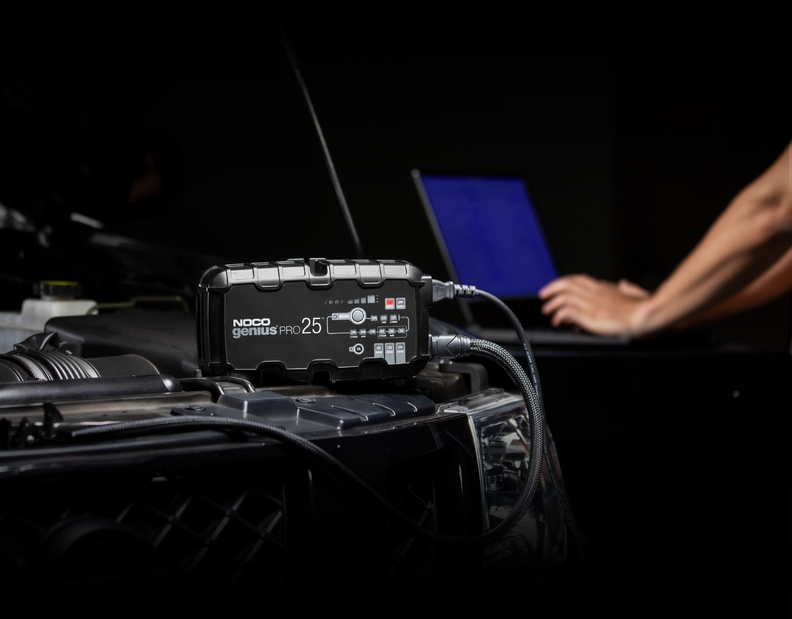 جهاز NOCO Genius Boost Pro GB150